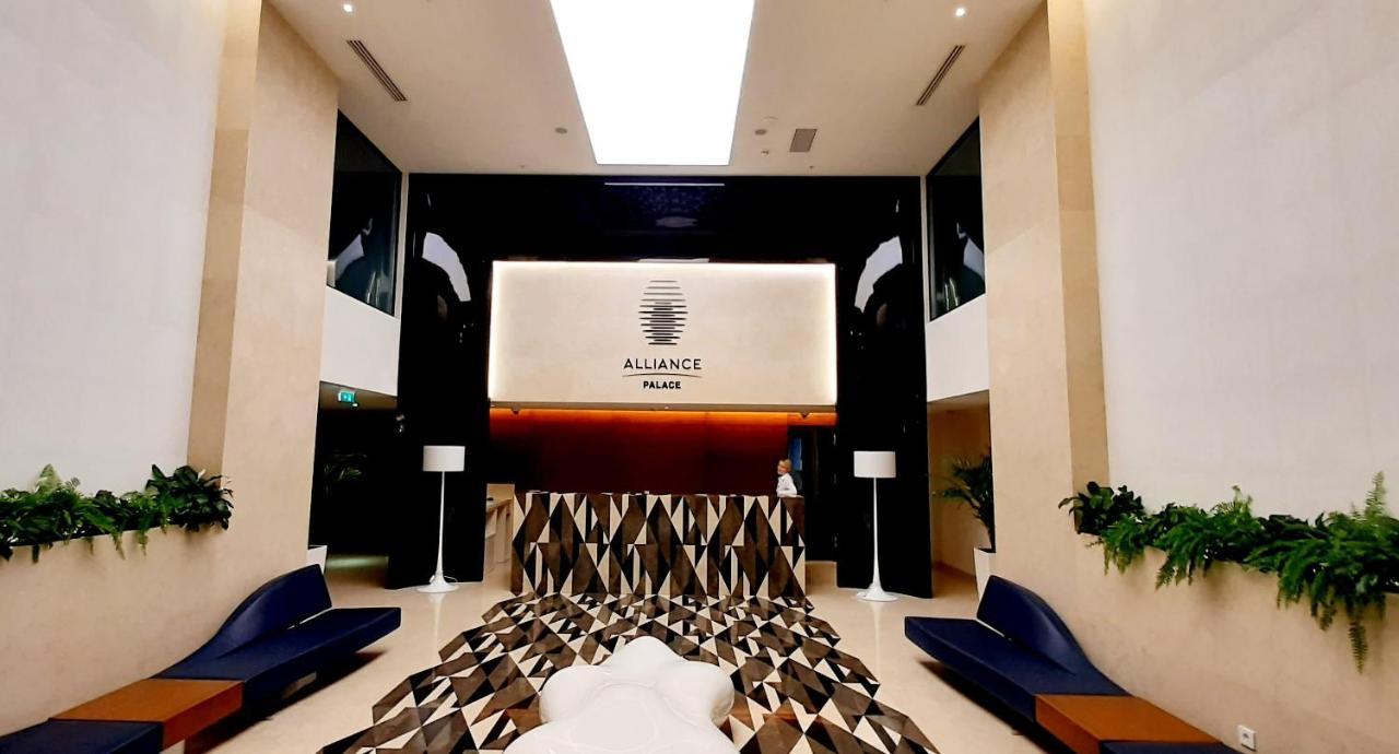 Alliance Palace Sea View Apartment Batoumi Extérieur photo