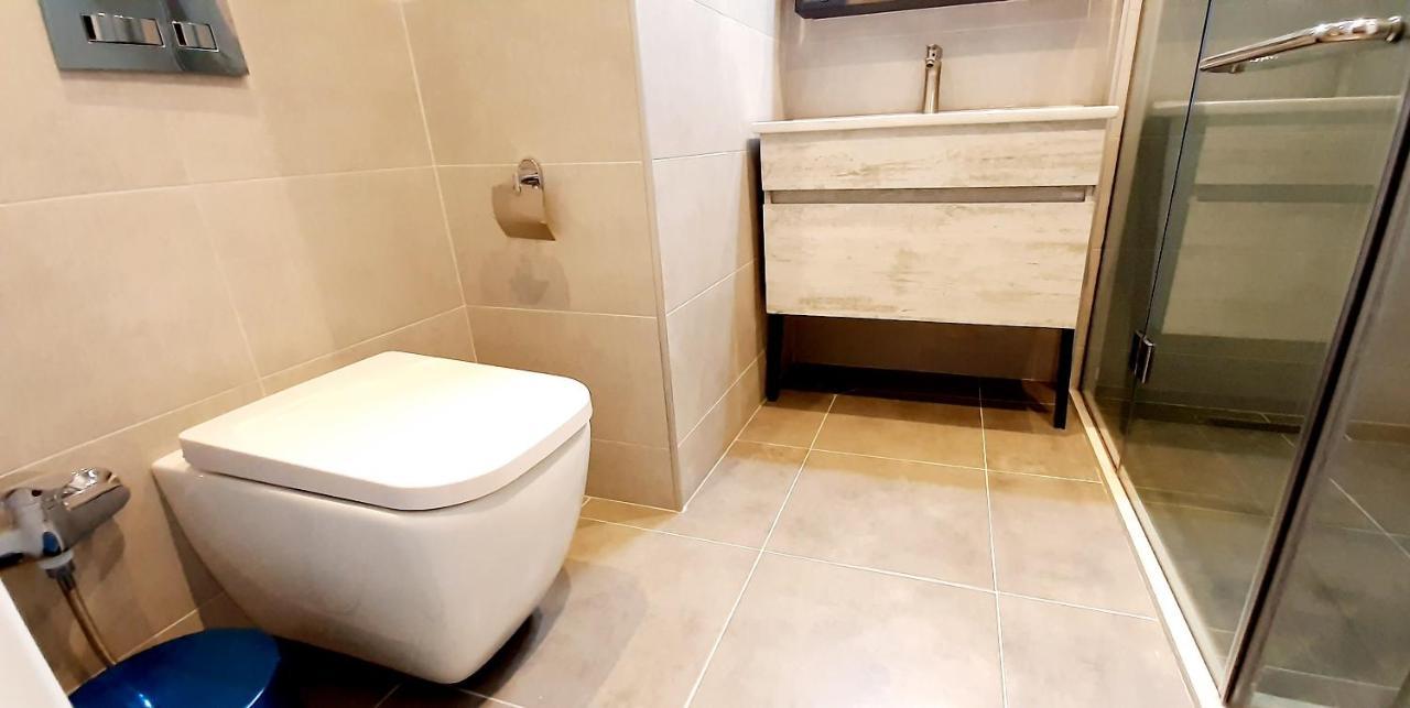 Alliance Palace Sea View Apartment Batoumi Extérieur photo