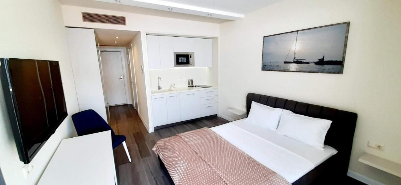 Alliance Palace Sea View Apartment Batoumi Extérieur photo