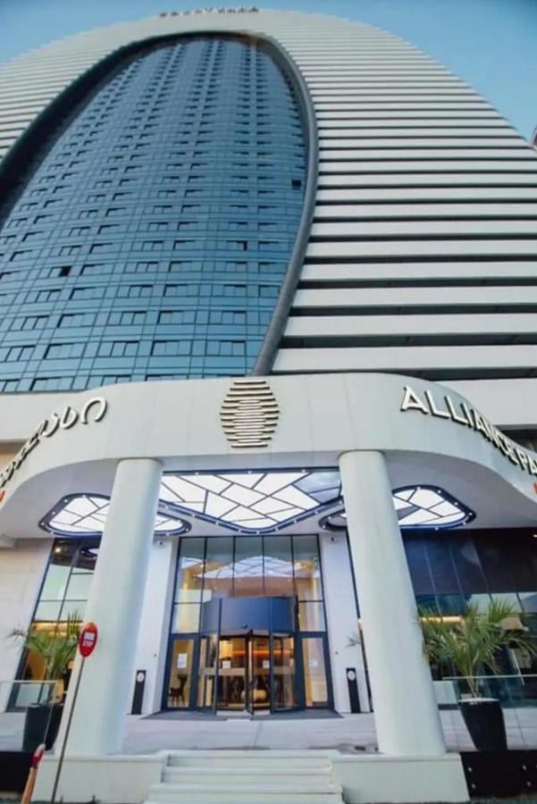 Alliance Palace Sea View Apartment Batoumi Extérieur photo
